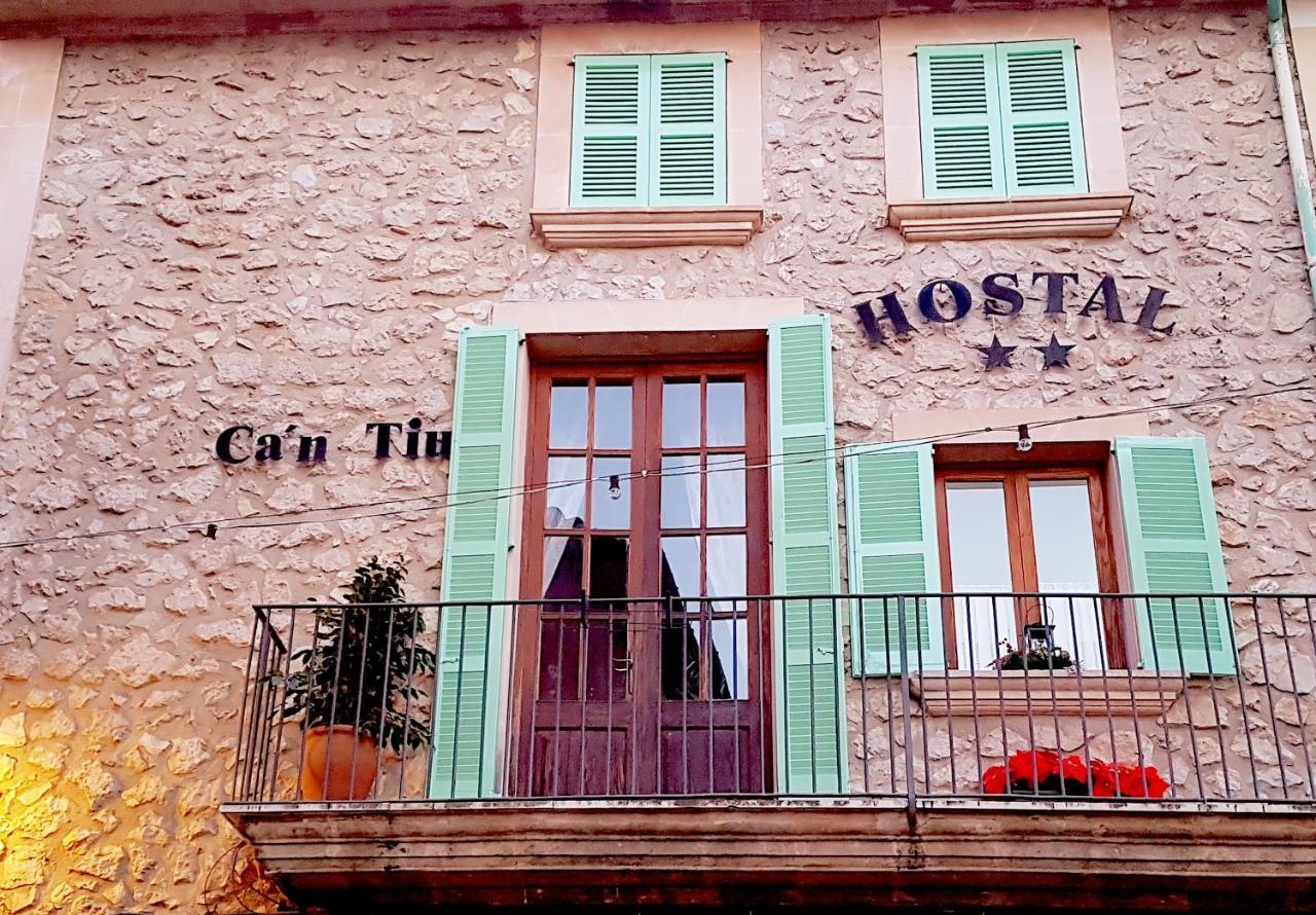 Hostal Ca'N Tiu Alaro Exterior photo